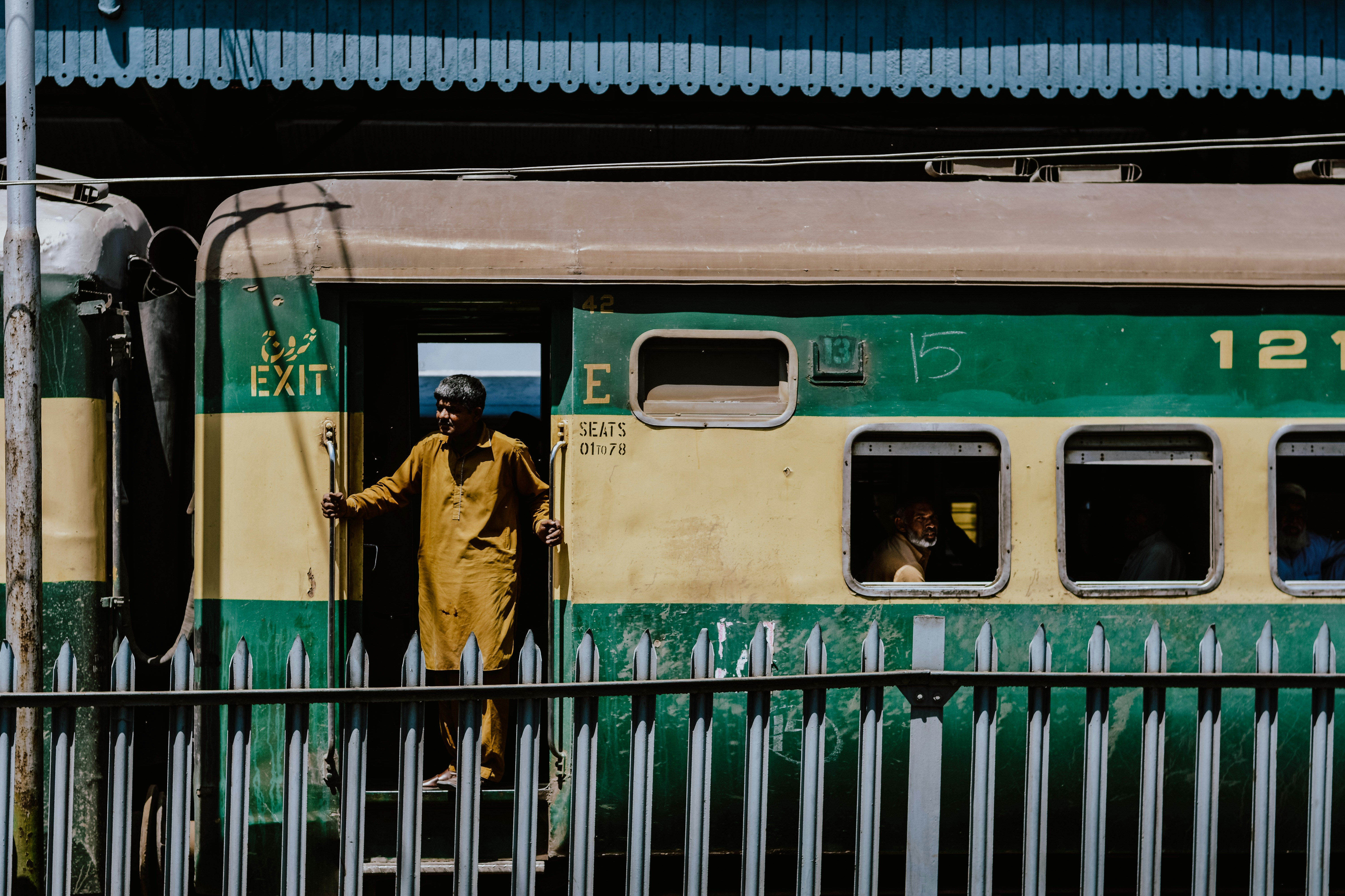 Pakistan Train Hijacking 27 Hostages Killed