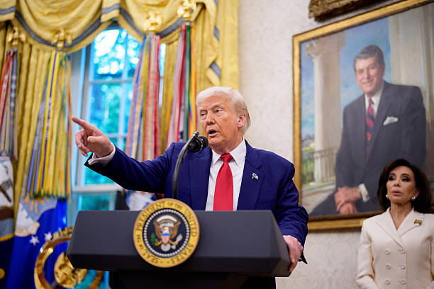 Trump Speaks with Putin Amid Escalating Tensions as Ukraine Dismisses Russian Ceasefire Proposal