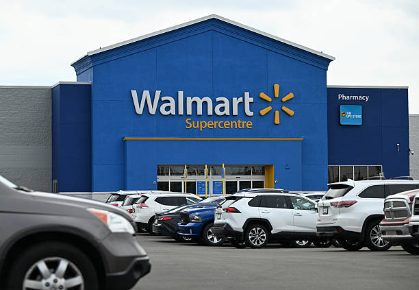 11 Stabbed in Random Attack at Walmart in Traverse City, Michigan; Suspect in Custody