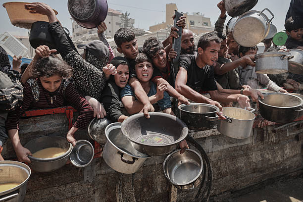 Israeli Forces Kill 27 in Gaza Amid Chaos at Food Aid Distribution Site