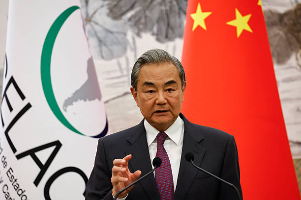 Modi, Wang Yi Highlight “Steady Progress” in India-China Ties Amid Border Talks and U.S. Trade Frictions