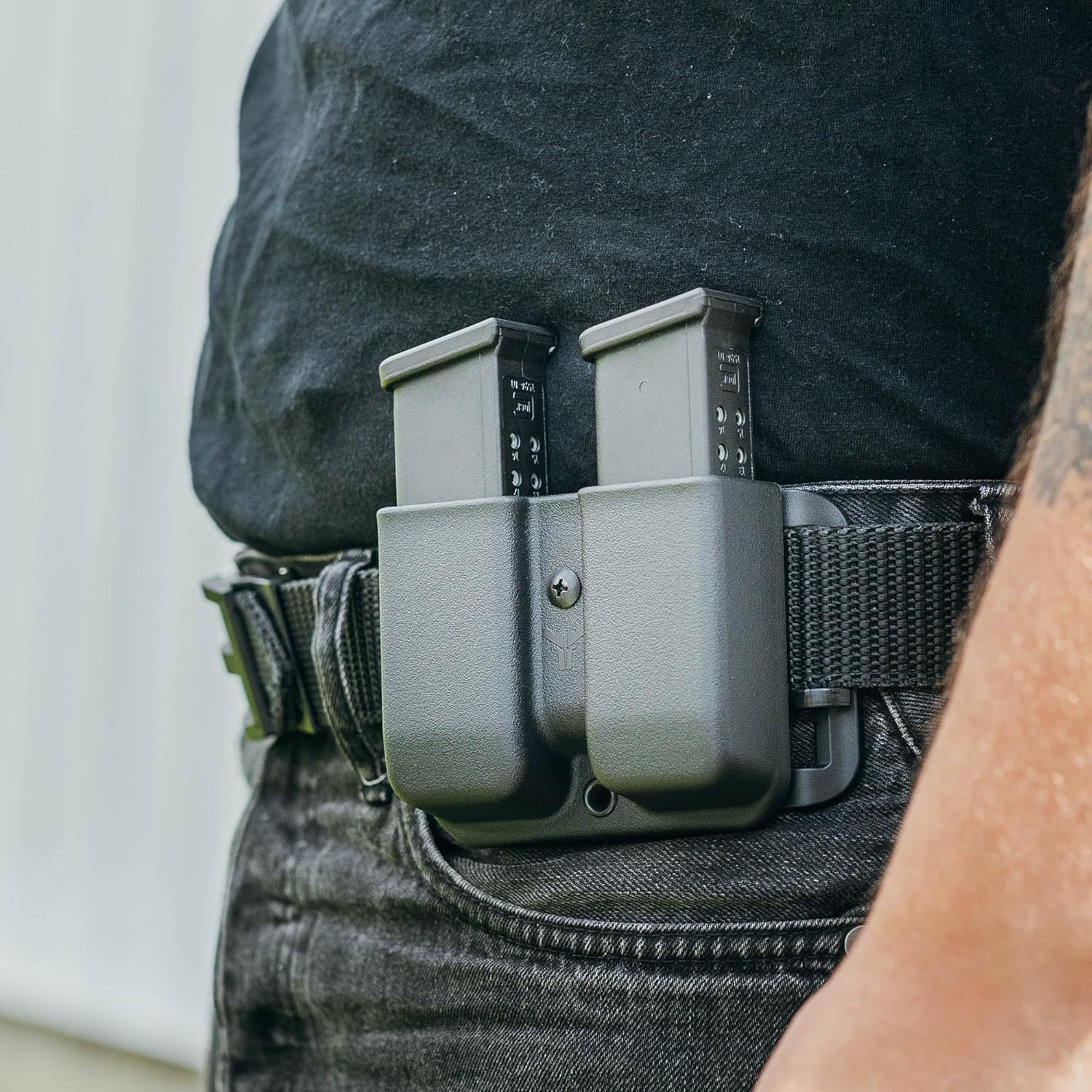 OWB Double Mag Pouch for S&W M&P 9/40, Sig P320, Beretta 92/96, Springfield XD 9/40 & More - USA Made - Signature Double Magazine Carrier with Tek-Lok